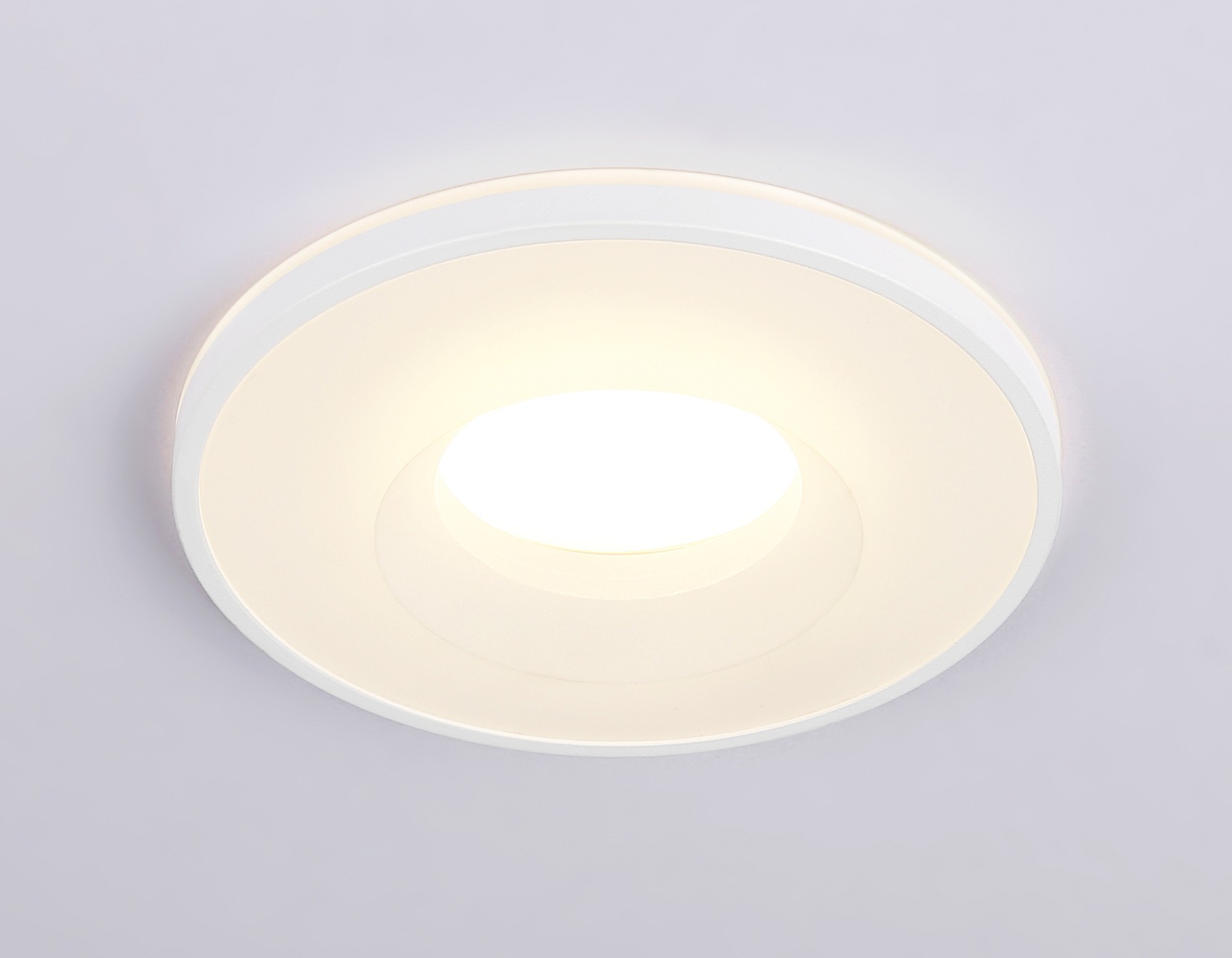 Встраиваемый светильник Ambrella Acrylic Tech TN3200