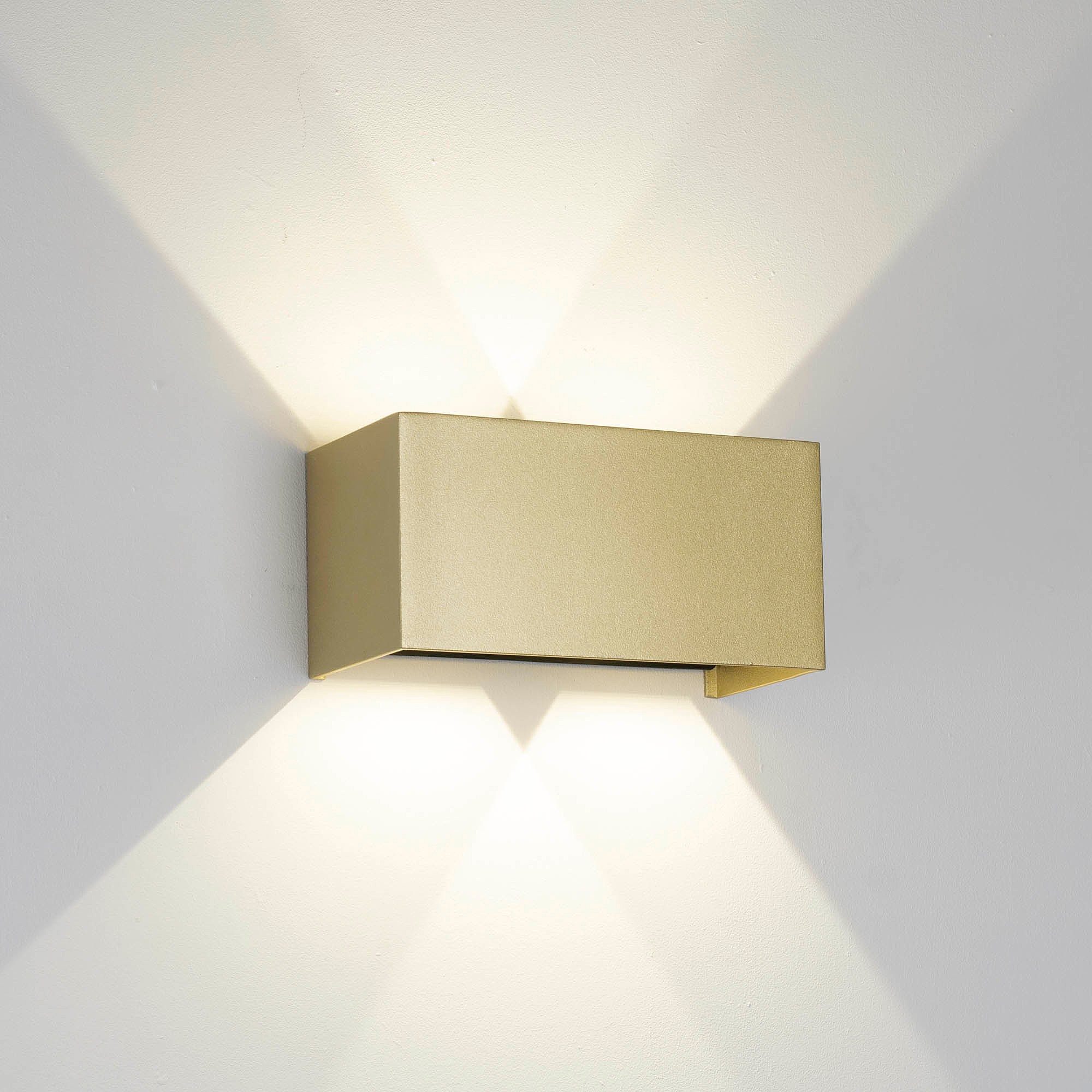 Настенный светильник Mantra Davos 9227